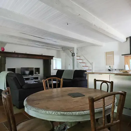 Chez Theo Holiday home *